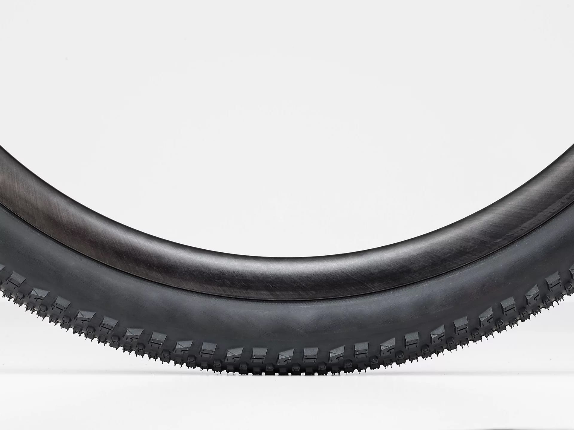 Bontrager best sale tyres 29er