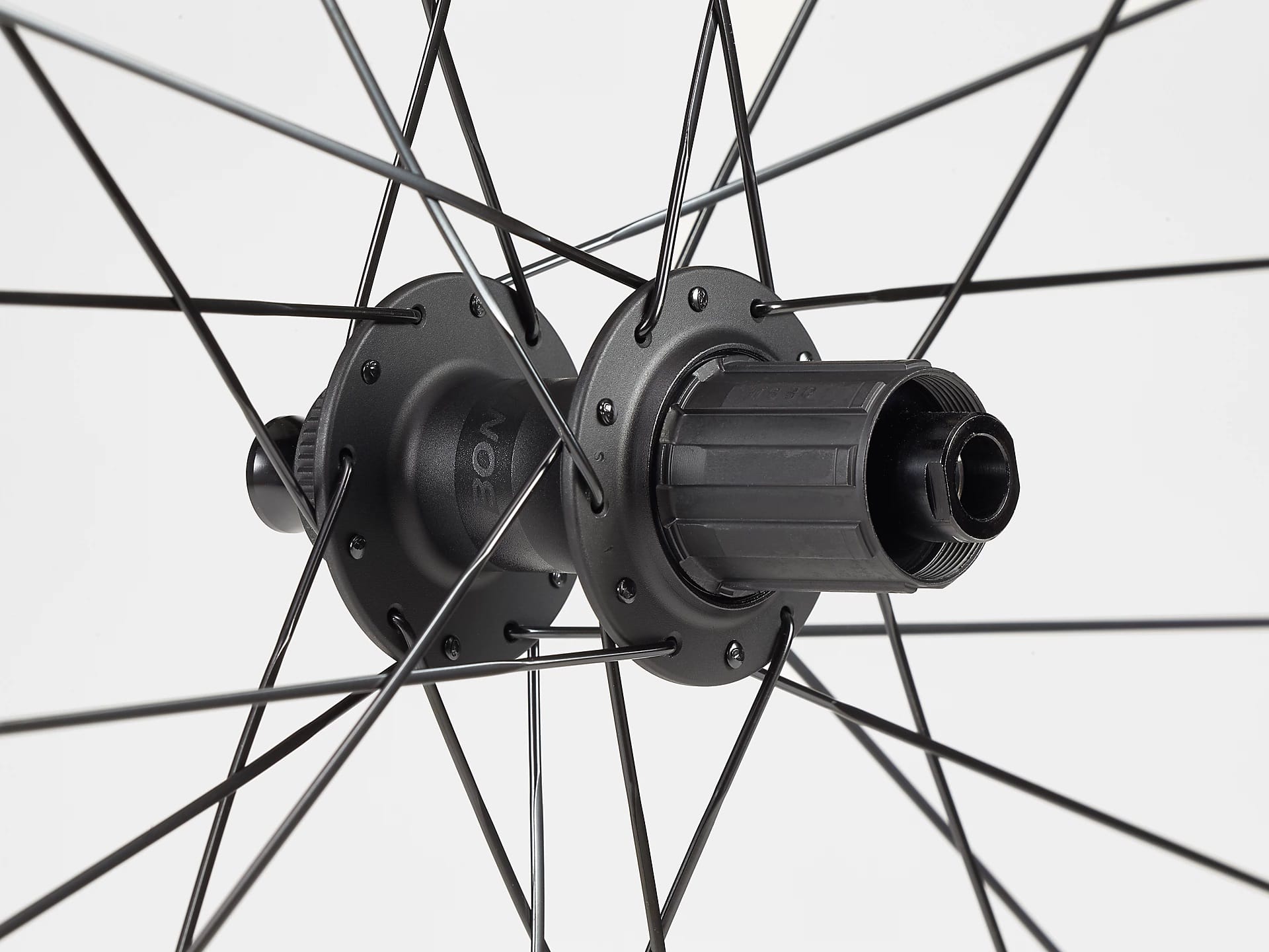 Bontrager Aeolus Elite 35 TLR Disc Road Wheel allterraincycles