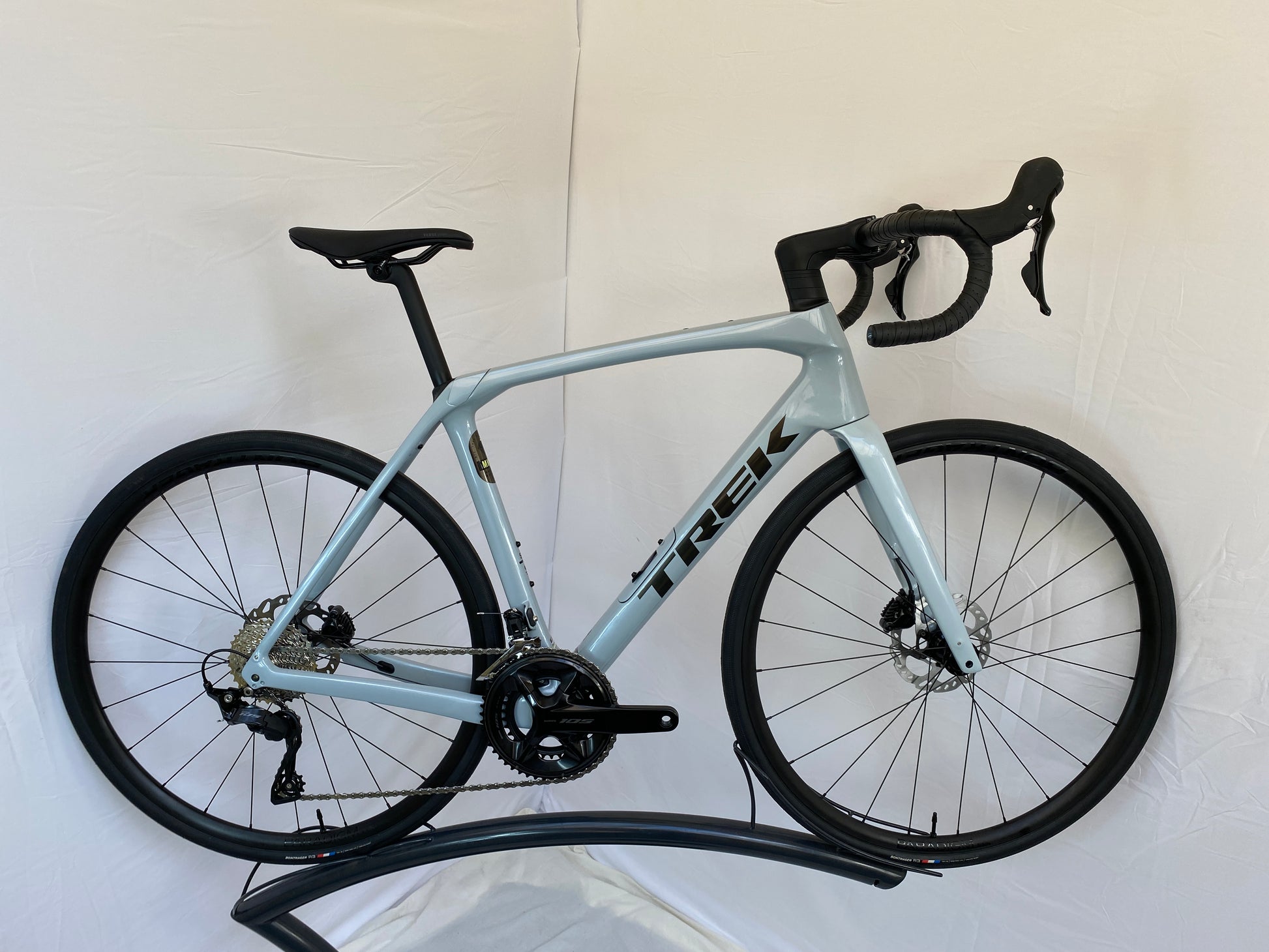 TREK DOMANE SL 5 GEN 4 ROAD BIKE 2024 PLASMA GREY PEARL