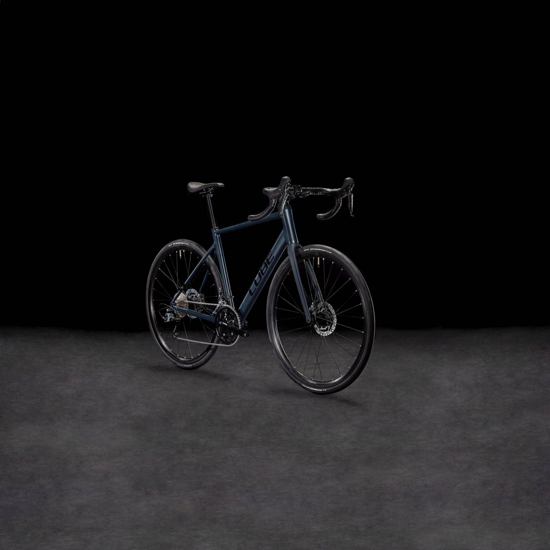 CUBE ATTAIN RACE ROAD BIKE 2025 NIGHT' N 'BLACK