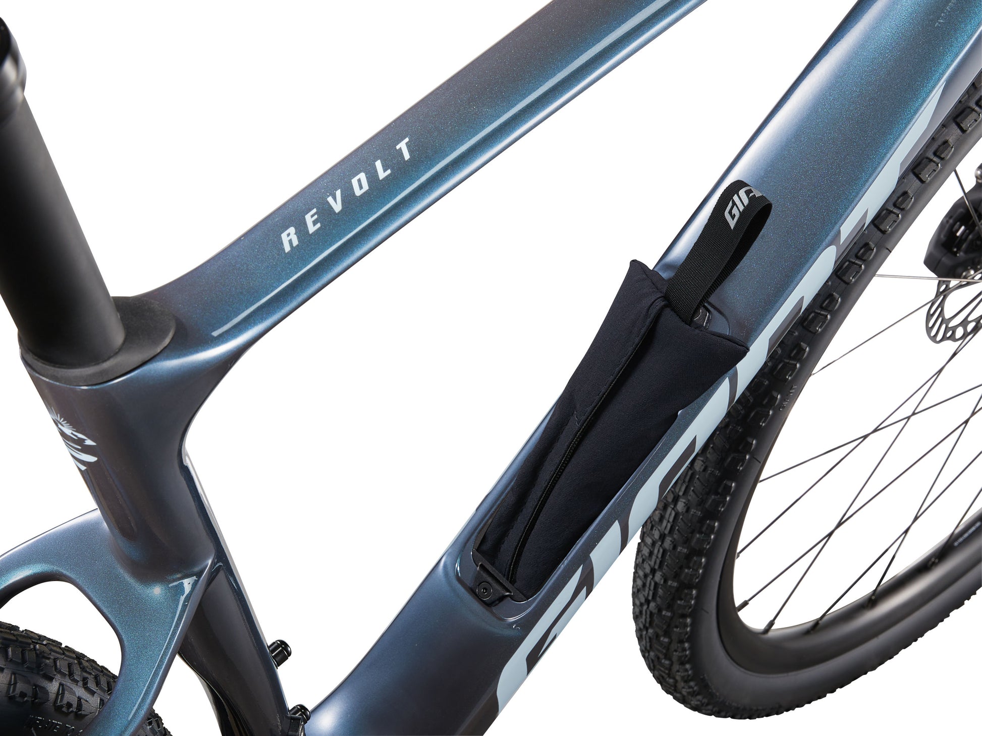 GIANT REVOLT ADVANCED 1 GRAVEL BIKE 2025 GLOSS OCEAN TWILIGHT