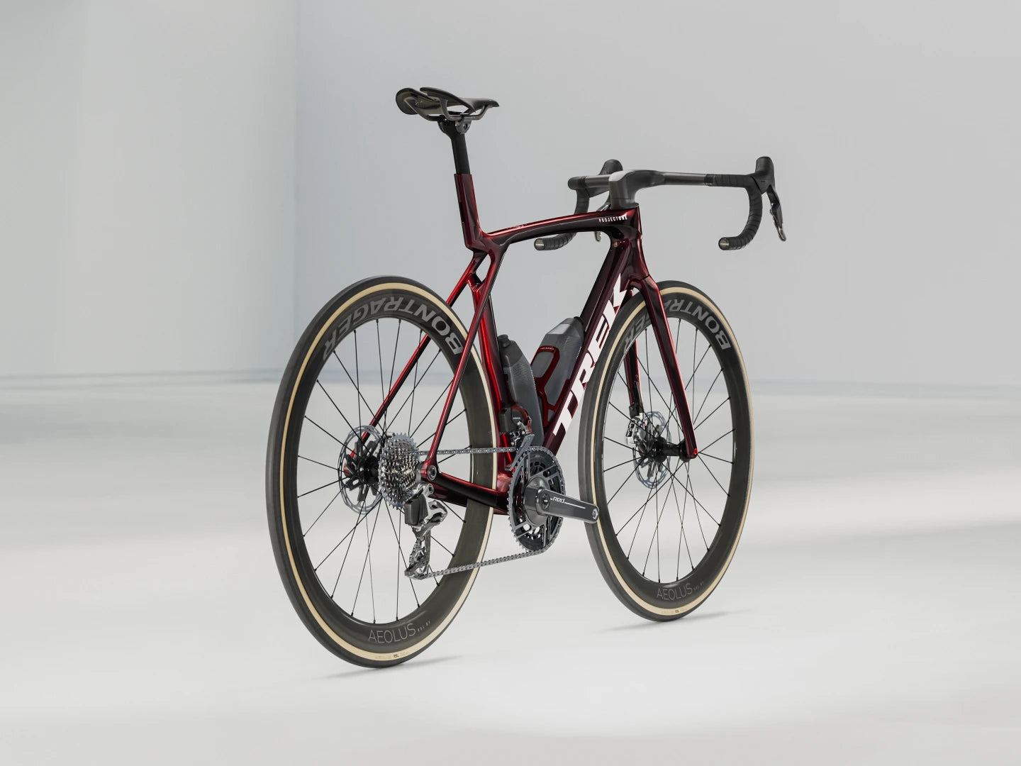 TREK MADONE SLR 9 AXS ROAD BIKE 2025 CARBON RED SMOKE