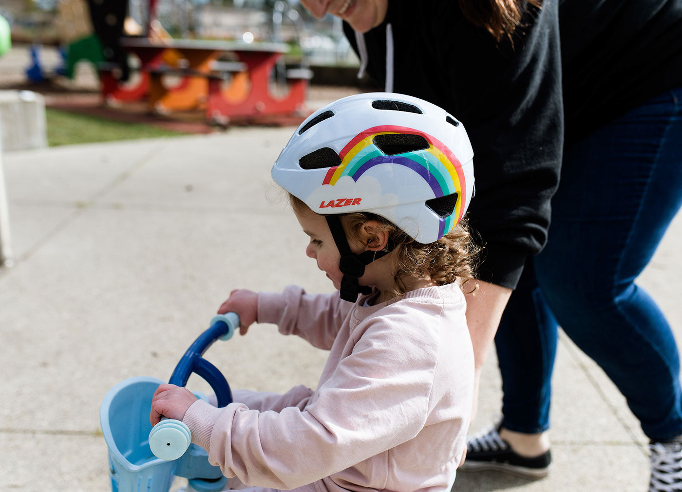 LAZER PNUT KINETICORE KIDS HELMET RAINBOW